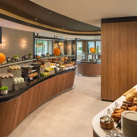 Crowne Plaza Budapest By Ihg-2