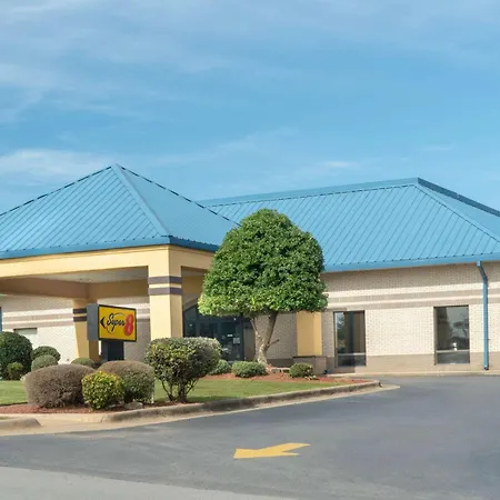 Super 8 By Wyndham North Little Rock/Mccain-3