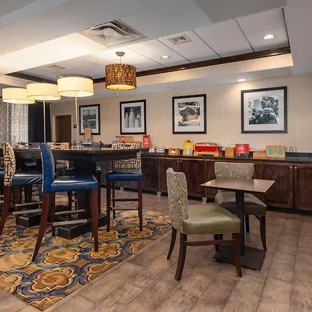 Hampton Inn Bristol-3