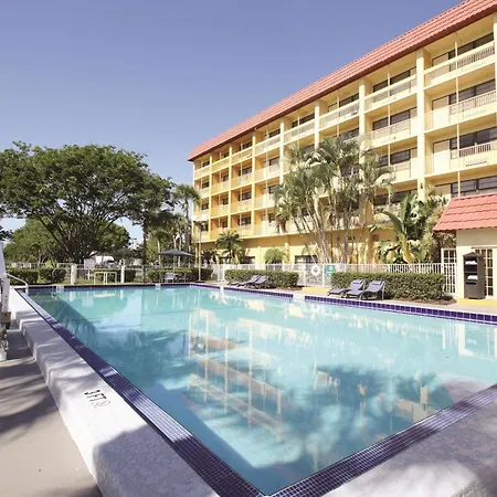 La Quinta By Wyndham Coral Springs University Dr-2