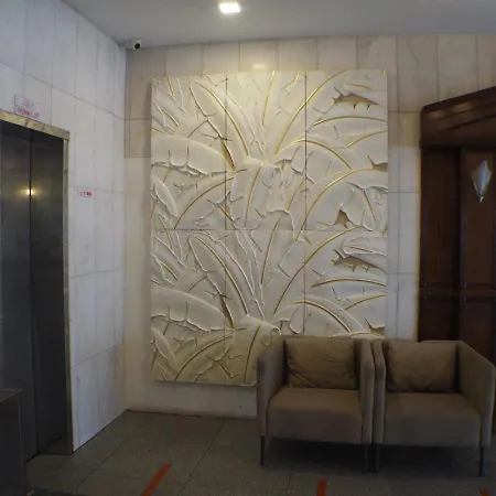 L Hotel At Broadway-3