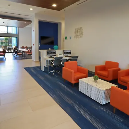 Holiday Inn Express & Suites - Ensenada Centro By Ihg-2