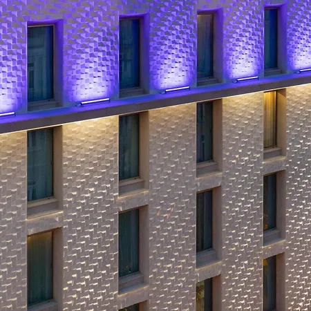 Holiday Inn Express - Lisbon - Plaza Saldanha By Ihg-3