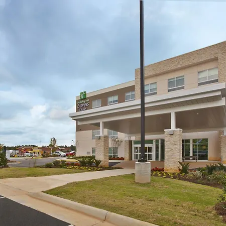 Holiday Inn Express And Suites South Hill By Ihg-3