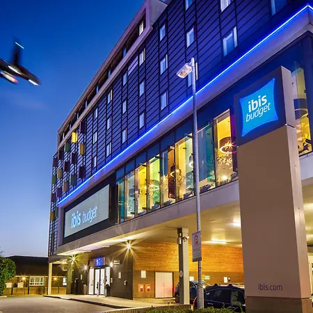 Ibis Budget London Heathrow Central-2