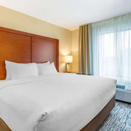Comfort Inn & Suites West Des Moines-3