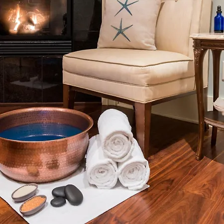 The White Barn Inn & Spa, Auberge Collection-3