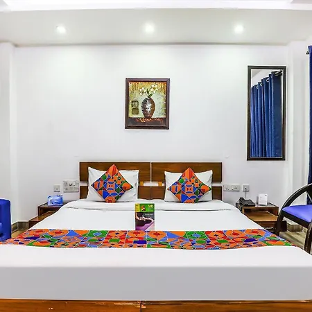 Fabhotel The Mple Stays - Nr Leisure Valley Park, Iffco Chowk-3