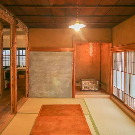 Tokyo Little House-2