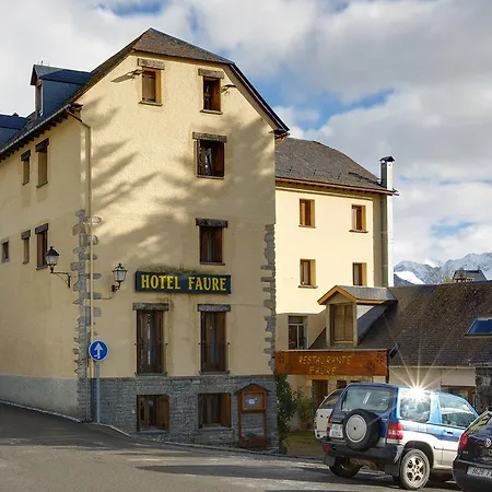 Apartahotel Faure-3