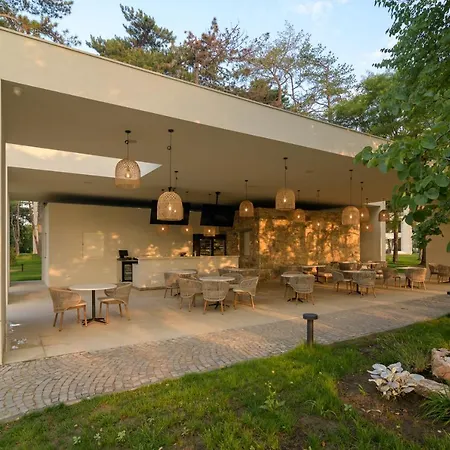 Ensana Aquahouse-3