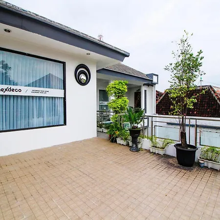Collection O 91605 Nexdeco House Homestay Syariah-3