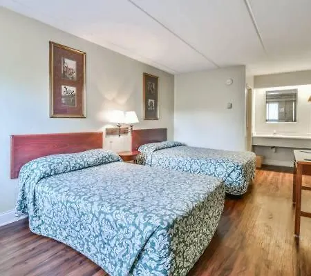 Economy Hotel Roswell-3