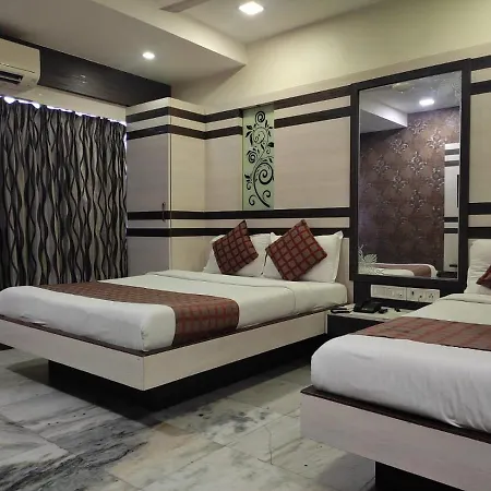 Hotel Oc Residency-3