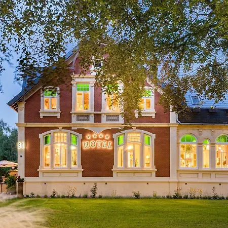 Parkhotel Jever-2