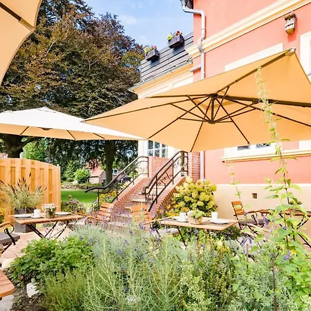 Parkhotel Jever-3