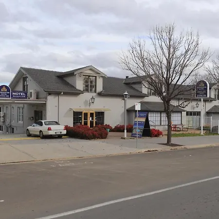 Townhouse Motel Cowra-3