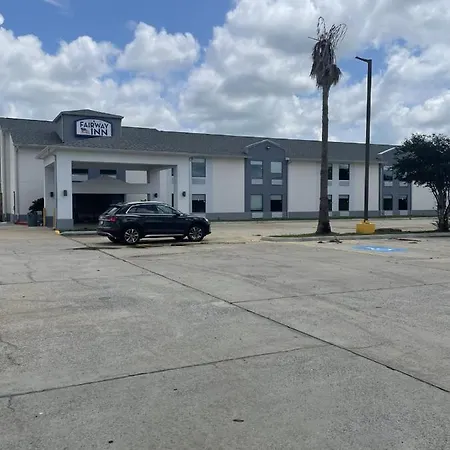 Baymont By Wyndham Iowa Lake Charles-2