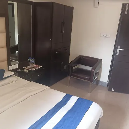 Hotel Presidency Inn-2