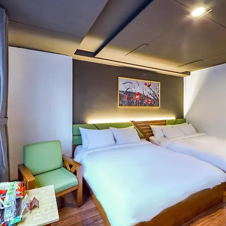 The Noble Swan Hotel Saigon-3
