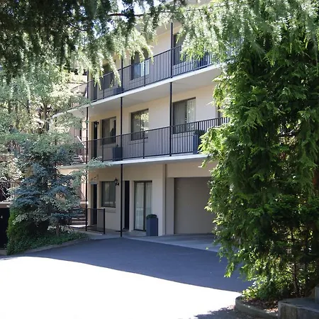 Grosvenor Court Apartments-3