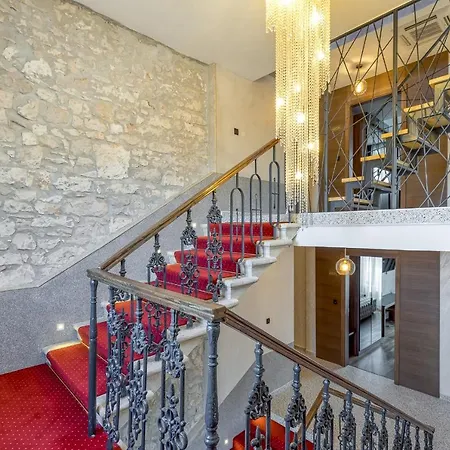 San Valentino Palace-3