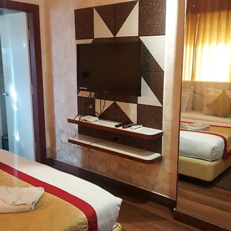 Hotel Manila-3
