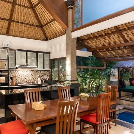 Villa Tunjung Batubelig Canggu-2