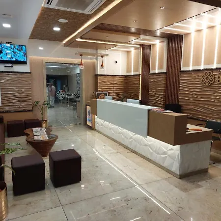 Sri Balaji Grand Hotel-3