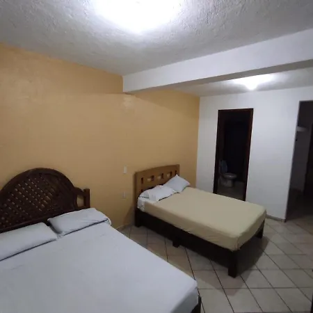 Hotel Roble Zihuatanejo-2