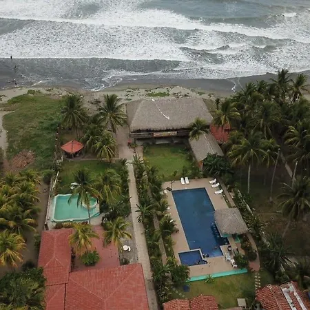 Sambo Mambo Beach Hotel-3