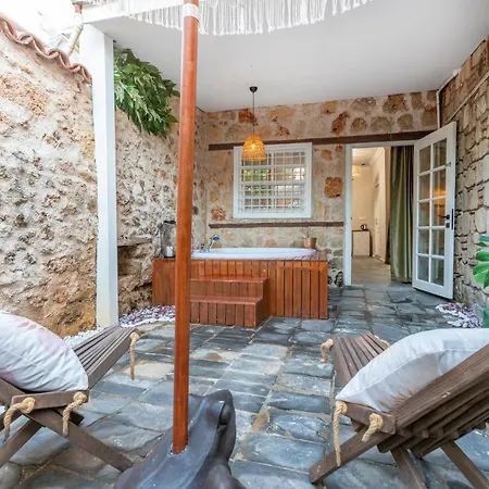 Noa'S Boutique Hotel-2