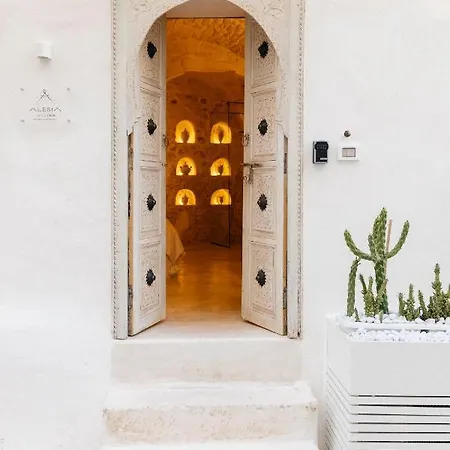 Alesia Luxury Cave-2