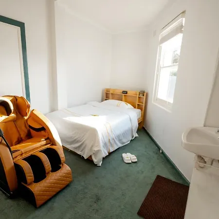Hearty Center Motel-2