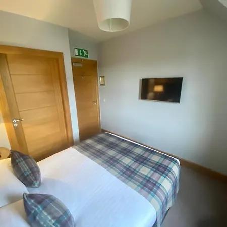 Ravelston House-2