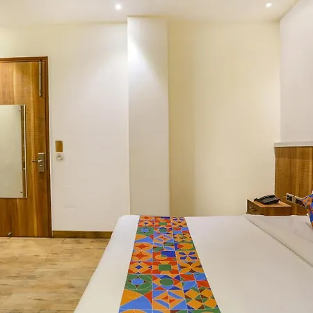 Fabhotel Royal Touch - Patel Nagar-3