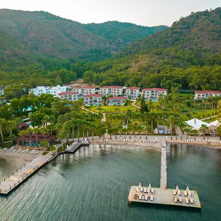 Fortezza Beach Resort-2