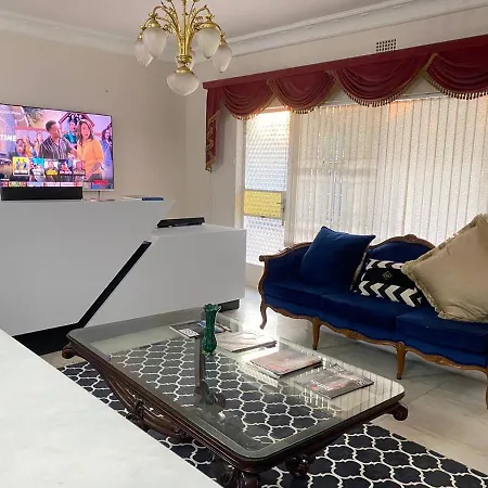 Chic Guest House & Solar System Free From Load Shedding-3
