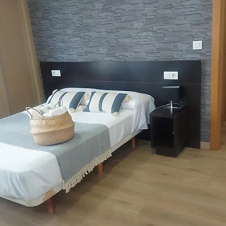New J&J Hostel-2