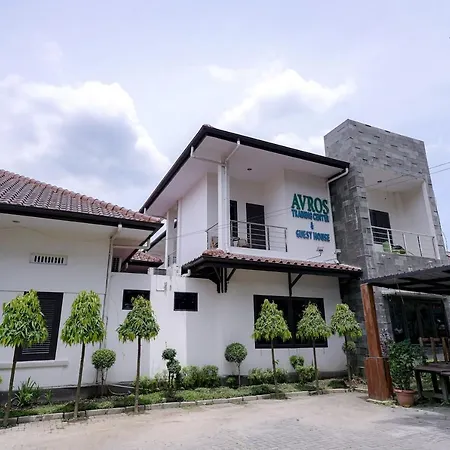 Reddoorz @ Avros Guest House Medan-2
