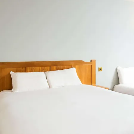 Ladybird Hotel-2
