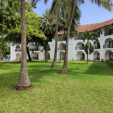 Cocoa Luxury Resort, Nyali, Mombasa-2