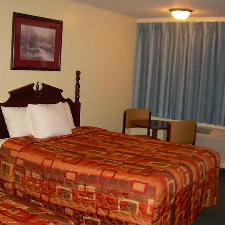 83 Motel-3