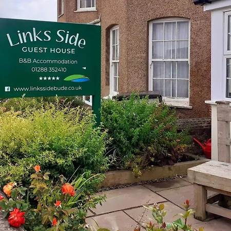 Links Side Guest House-2
