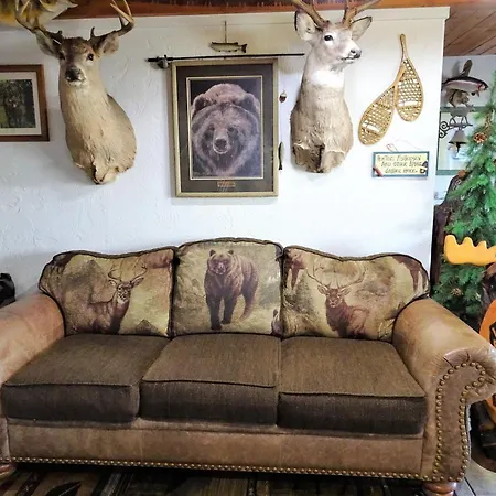 Eagle'S Nest Motel-3