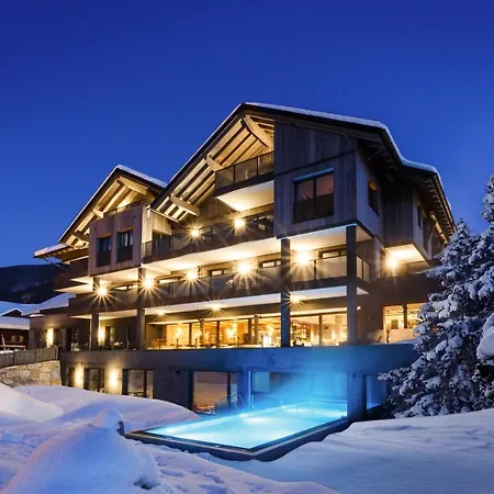 The Matthew - Copper Lodge-3