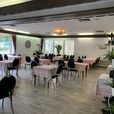 City Hotel Dinslaken-2
