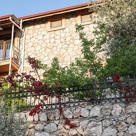 Casa Di Pietra-2