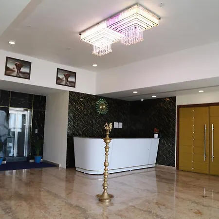 Hotel Royal Chola-3