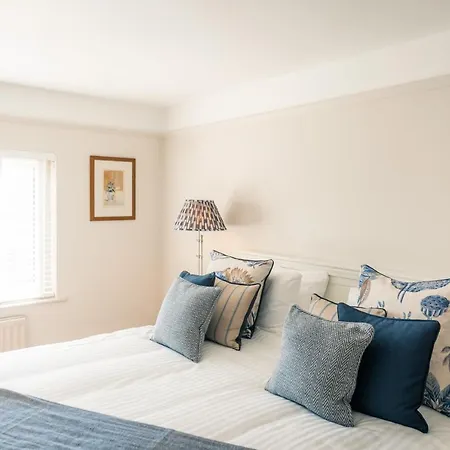 The Seaview, East Preston-2